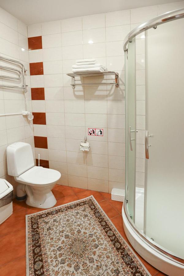 Smelyne Hotel Panevezys Ngoại thất bức ảnh