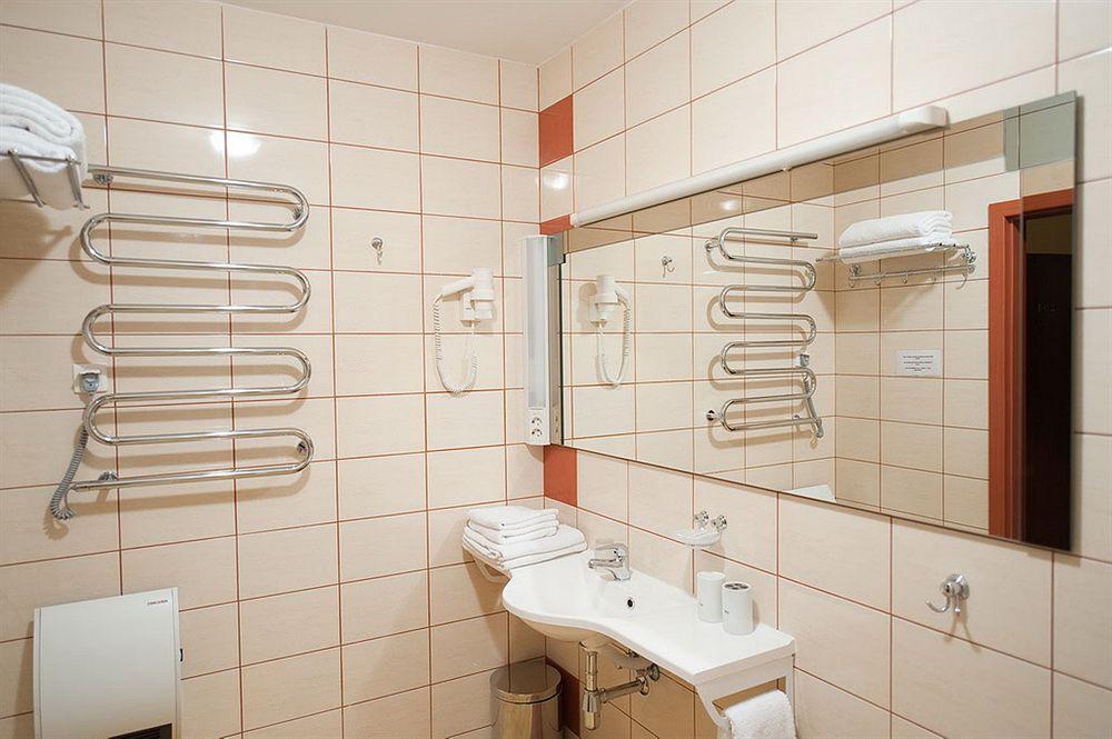 Smelyne Hotel Panevezys Ngoại thất bức ảnh